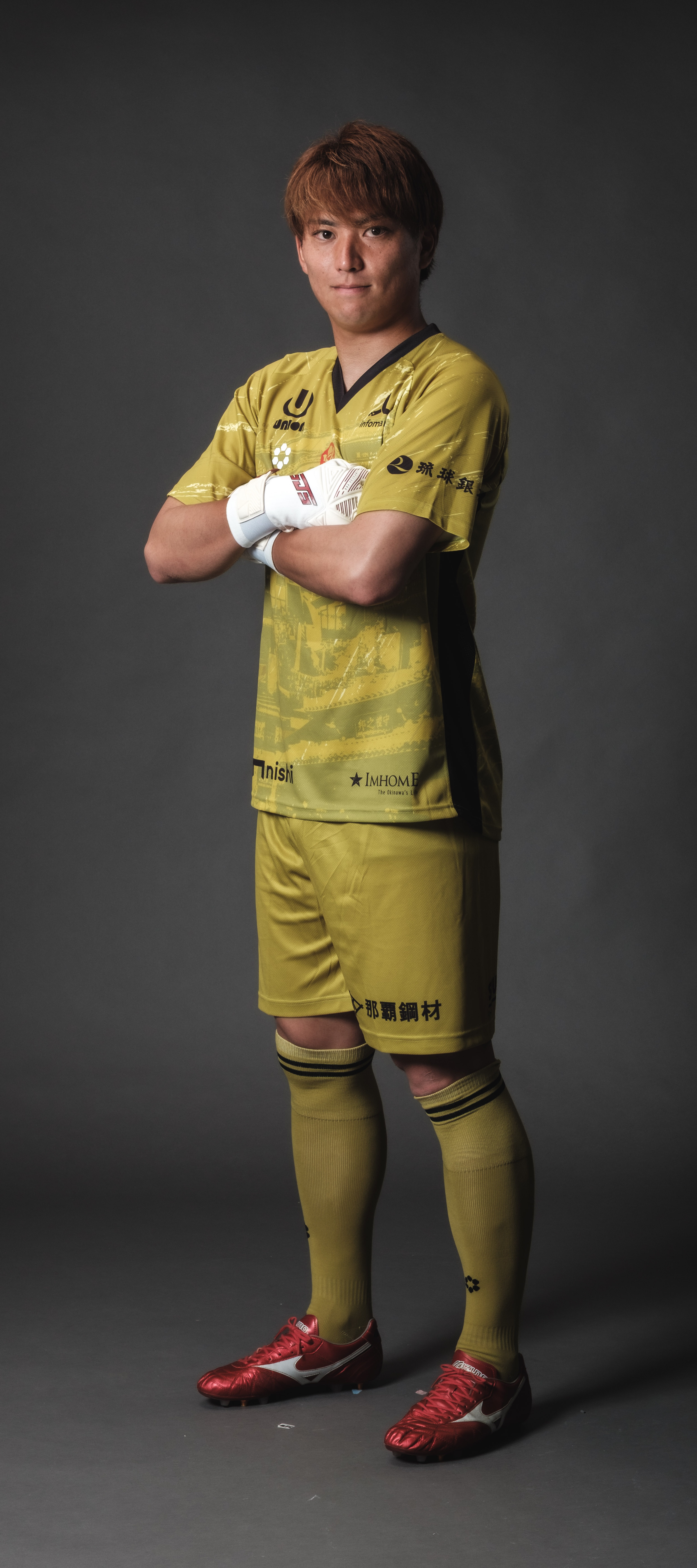 PLAYER