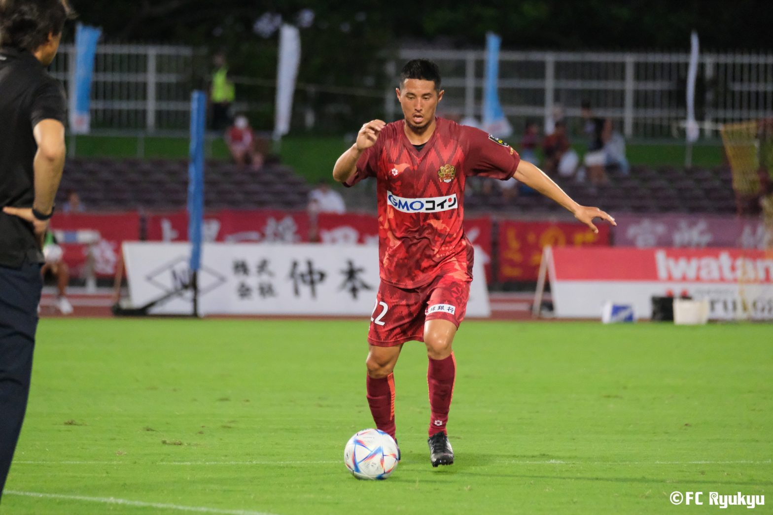 FC琉球ユニフォーム　上原牧人 DSCF2868-1568x1045.jpg